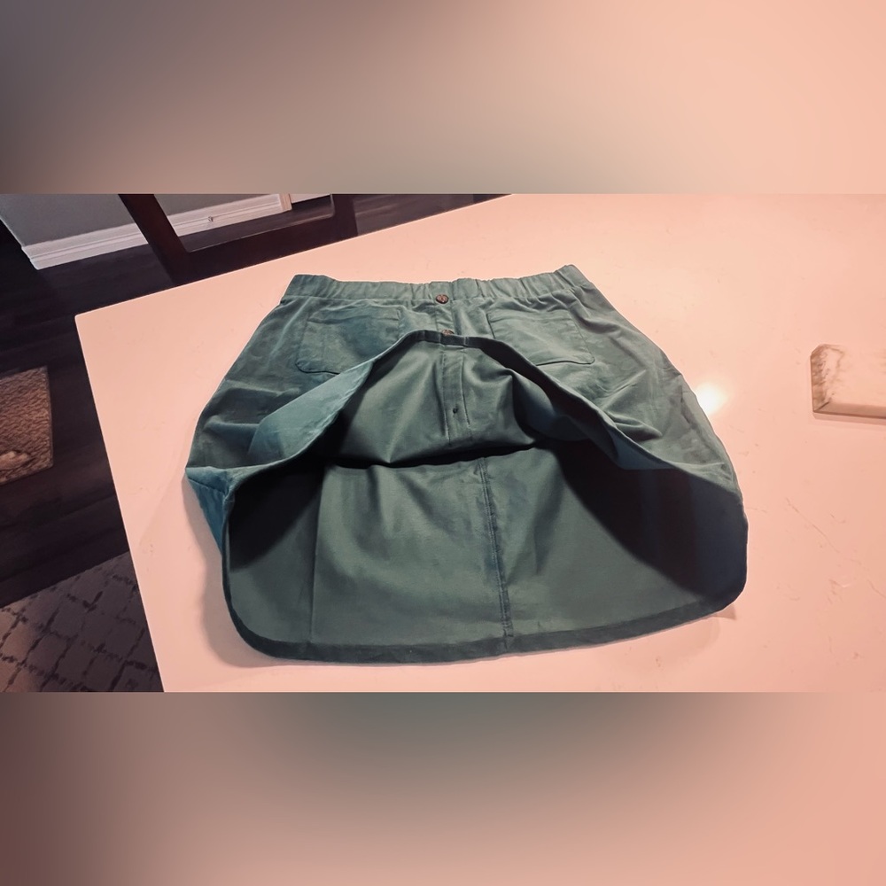 Torrid Mini Corduroy Button-Front Skirt Green size 2 - Picture 6 of 10